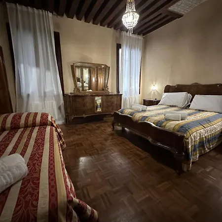 Apartmán 1 Ramo Grimani *
