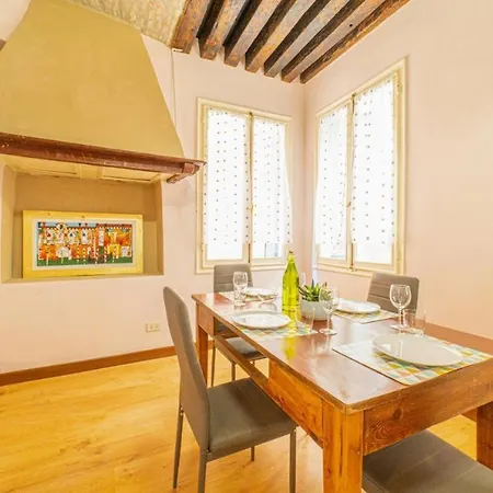 شقة 1 Ramo Grimani البندقية