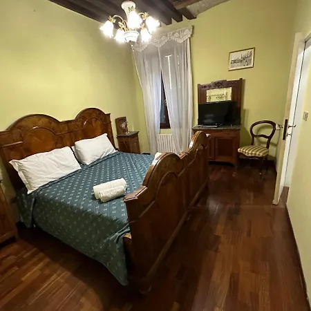 1 Ramo Grimani Apartment *