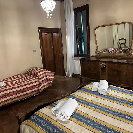 1 Ramo Grimani Apartment *